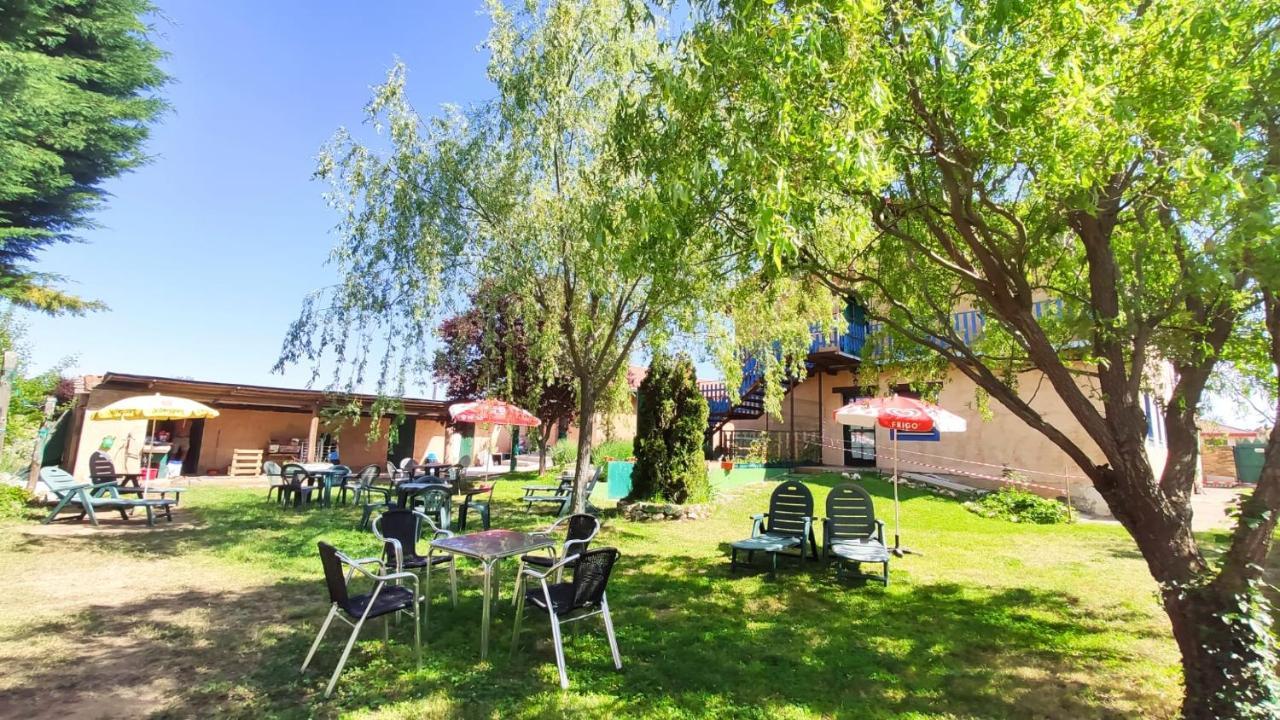 Albergue De Peregrinos Casa Flor Murias de Rechivaldo 外观 照片